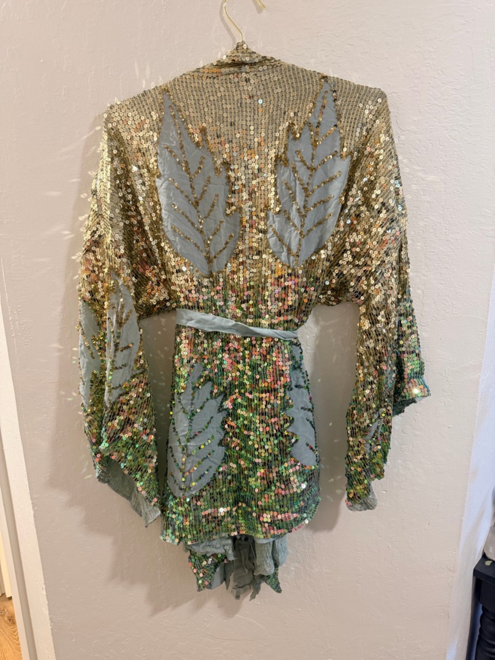 Jen's Pirate Booty Gold and Green Sequined Kimono Cape - Picture 3 of 4